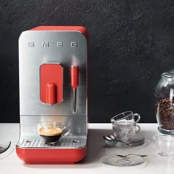Máy Pha Cà Phê Tự Động Smeg BCC02RDMEU - Hình ảnh 3