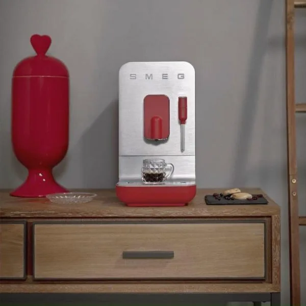 Máy Pha Cà Phê Tự Động Smeg BCC02RDMEU - Hình ảnh 5