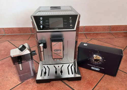 Máy Pha Cà Phê Tự Động Delonghi Primadonna ECAM 550.65 SB photo review