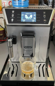 Máy Pha Cà Phê Tự Động Delonghi Primadonna ECAM 550.65 SB photo review