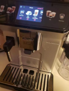 Máy Pha Cà Phê Tự Động DELONGHI ECAM 25.120.B photo review