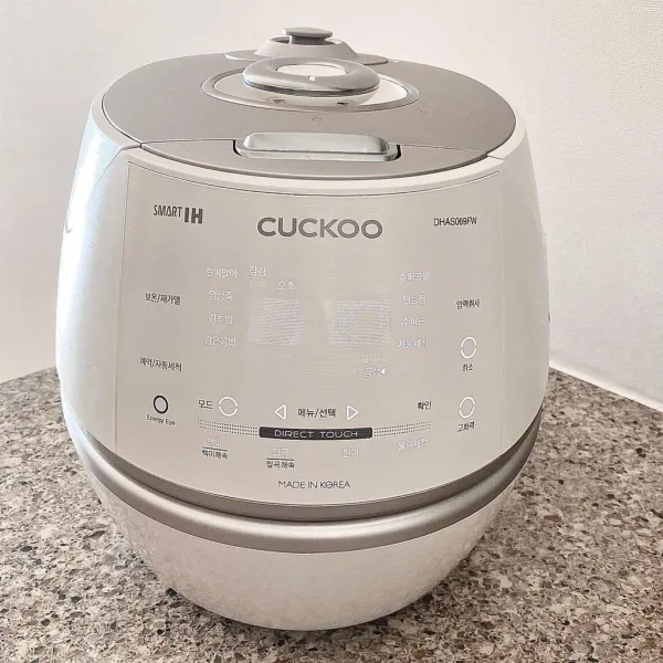 Nồi Cơm Điện Cao Tần Áp Suất CUCKOO CRP-CHP1010FW - Hình ảnh 5