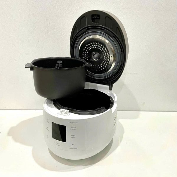 Nồi Cơm Điện Áp Suất Kép Cuckoo CRP-ST1010FW 1.8L - Hình ảnh 2