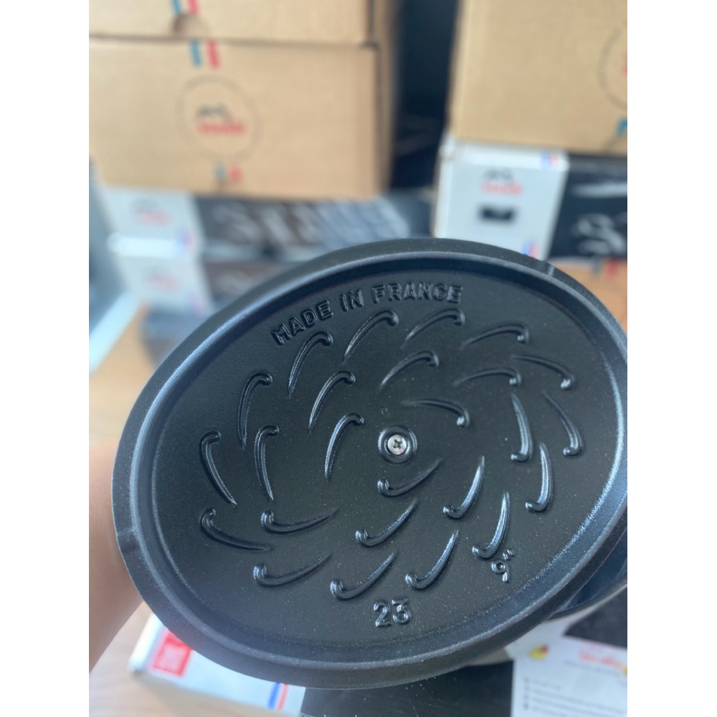 Nồi Gang STAUB Oval 23cm Cocotte Ocean - Hình ảnh 9