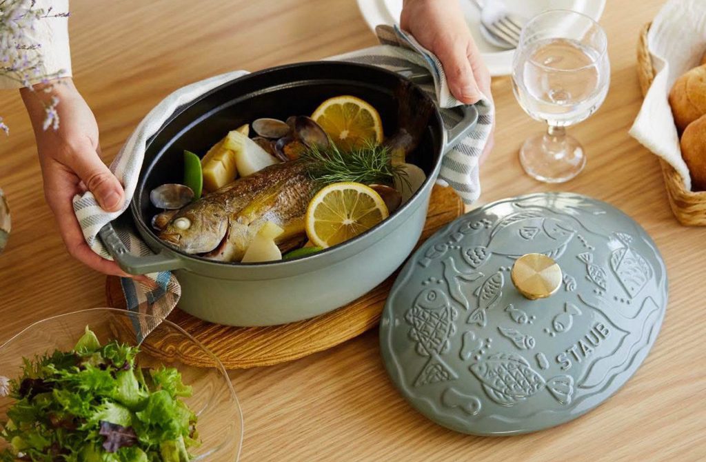 Nồi Gang STAUB Oval 23cm Cocotte Ocean - Hình ảnh 10