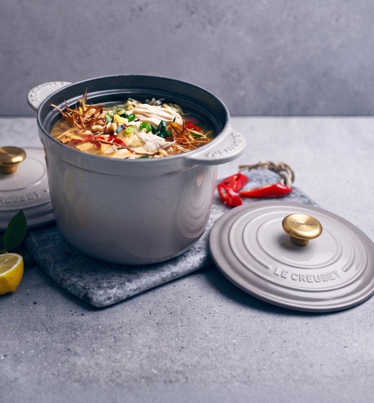 Nồi Gang Le Creuset 18cm / 20cm / 22cm / 24cm / 26cm - Hình ảnh 3
